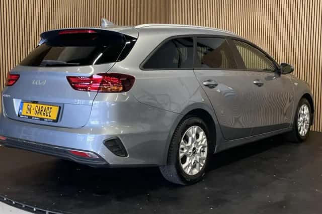 Kia Ceed (2023) thumbnail 5