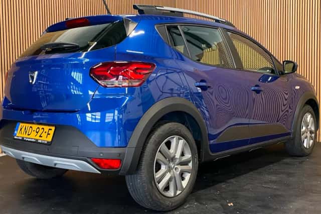 Dacia Sandero (2022) thumbnail 4