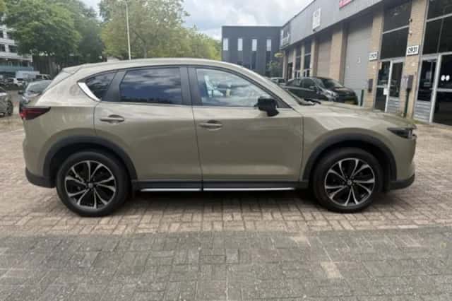 Mazda CX-5 (2022) thumbnail 4