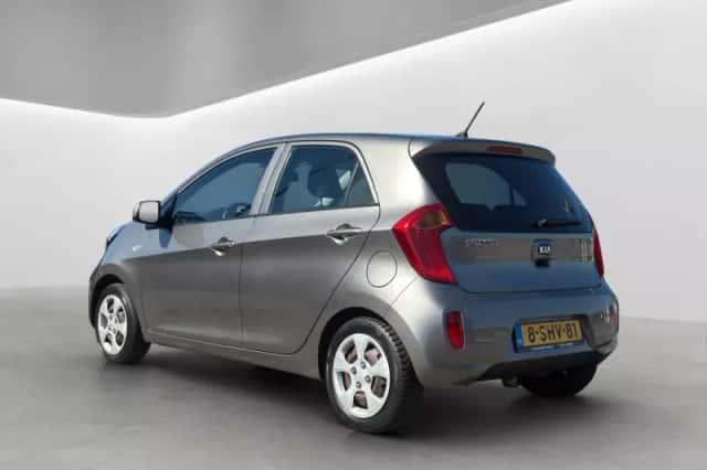 Kia Picanto (2014) thumbnail 4