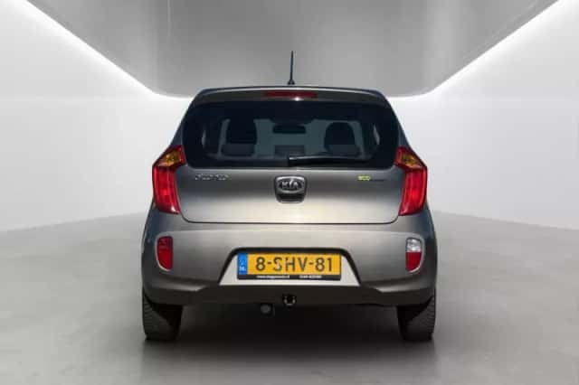 Kia Picanto (2014) thumbnail 5