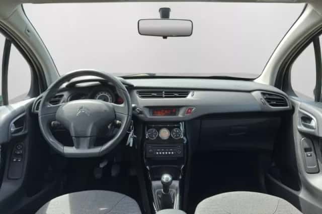Citroën C3 (2015) thumbnail 2
