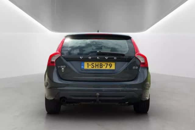 Volvo V60 (2012) thumbnail 4