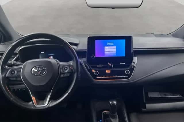 Toyota Corolla (2022) thumbnail 6