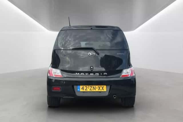 Daihatsu Materia (2008) thumbnail 4