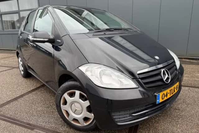 Mercedes-Benz A-Klasse (2012) thumbnail 1