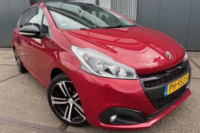 Peugeot 208 (2017) thumbnail 1