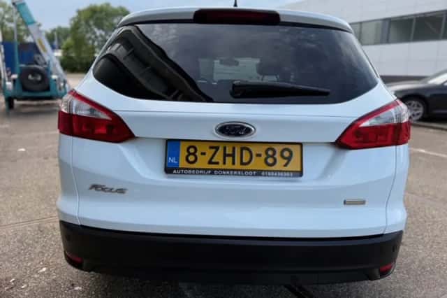 Ford Focus (2014) thumbnail 6