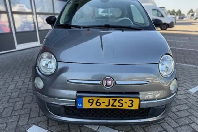 Fiat 500 (2009) thumbnail 2