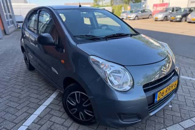 Suzuki Alto (2011) thumbnail 1