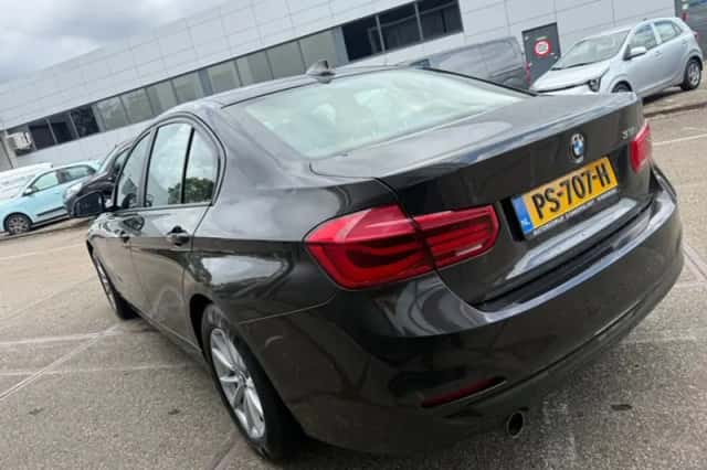 BMW 3-Serie (2017) thumbnail 5