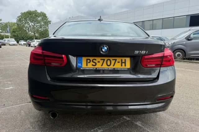 BMW 3-Serie (2017) thumbnail 6