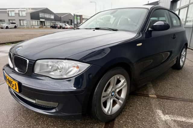 BMW 1-Serie (2008) thumbnail 3