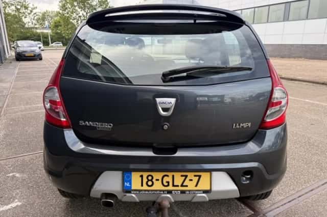 Dacia Sandero (2008) thumbnail 6