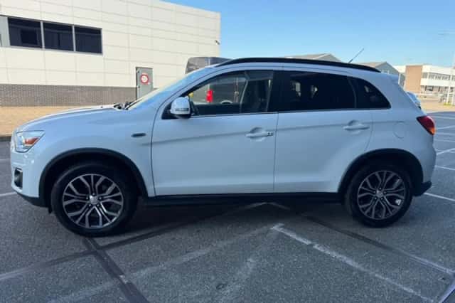 Mitsubishi ASX (2015) thumbnail 4