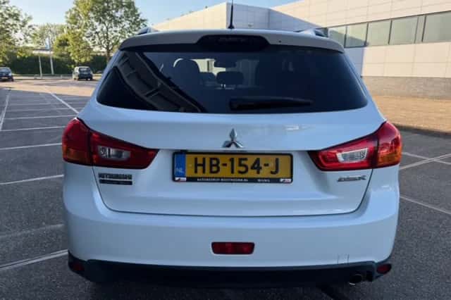 Mitsubishi ASX (2015) thumbnail 6