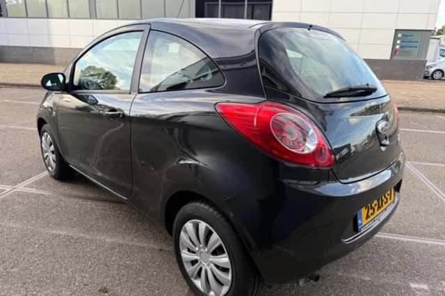 Ford Ka (2012) thumbnail 5
