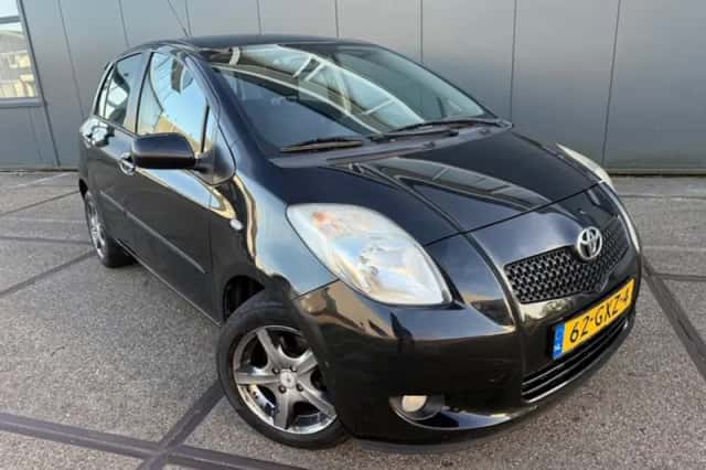 Toyota Yaris (2008) thumbnail 1