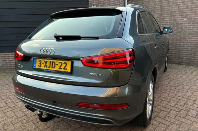 Audi Q3 (2014) thumbnail 5