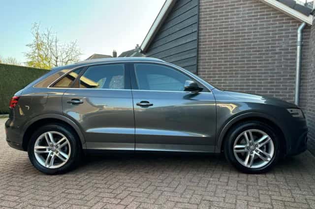 Audi Q3 (2014) thumbnail 6