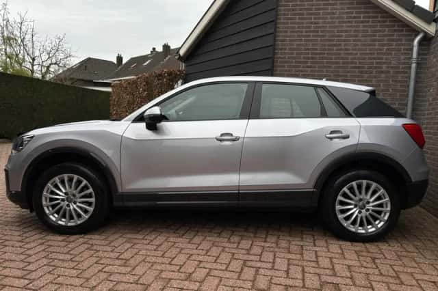 Audi Q2 (2018) thumbnail 4