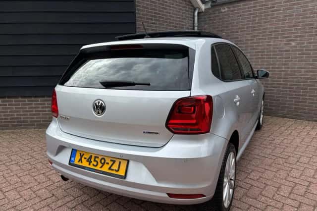 Volkswagen Polo (2014) thumbnail 5