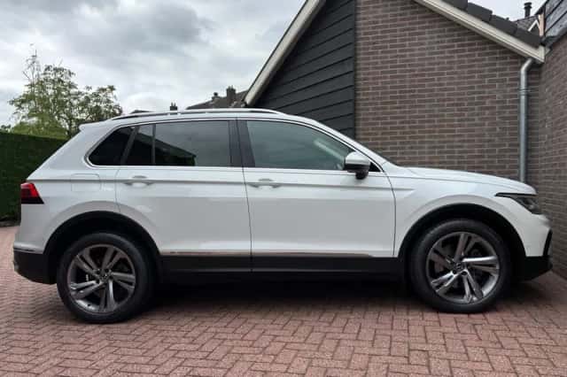 Volkswagen Tiguan (2021) thumbnail 6