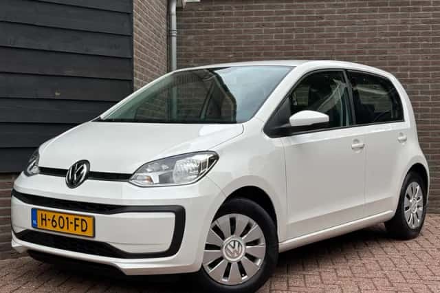 Volkswagen Up! (2020) thumbnail 1