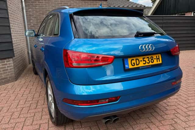 Audi Q3 (2015) thumbnail 3