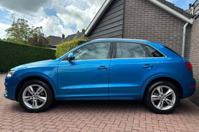 Audi Q3 (2015) thumbnail 4