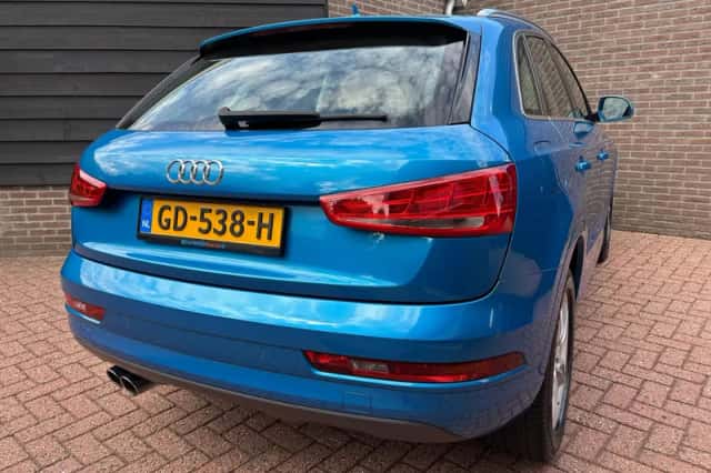 Audi Q3 (2015) thumbnail 5