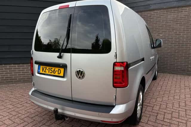 Volkswagen Caddy (2016) thumbnail 5