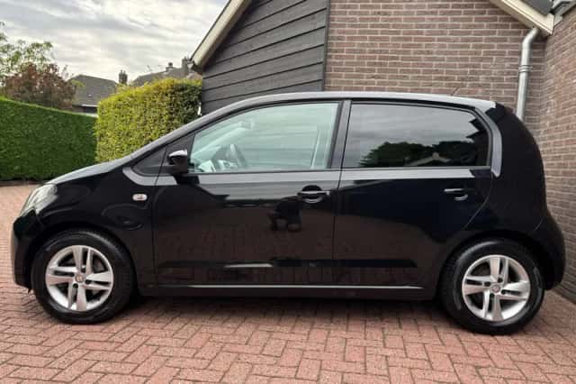 SEAT Mii (2013) thumbnail 4
