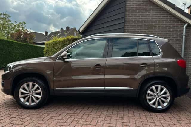 Volkswagen Tiguan (2013) thumbnail 4