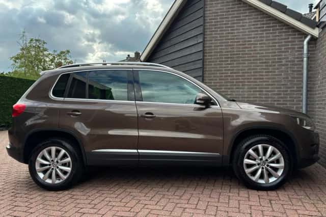 Volkswagen Tiguan (2013) thumbnail 6