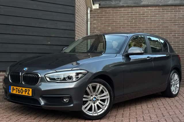BMW 1-Serie (2018) thumbnail 1