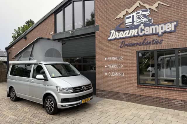 Volkswagen California (2017) thumbnail 1
