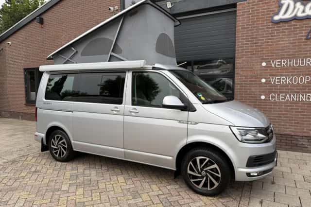Volkswagen California (2017) thumbnail 3