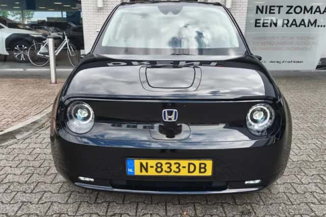 Honda E (2021) thumbnail 6