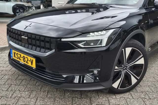 Polestar 2 (2023) thumbnail 2