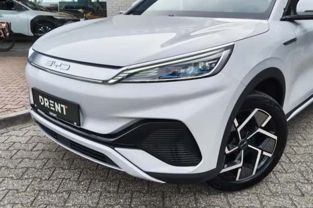 BYD Atto 3 (2023) thumbnail 2