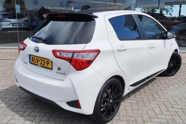 Toyota Yaris (2019) thumbnail 4