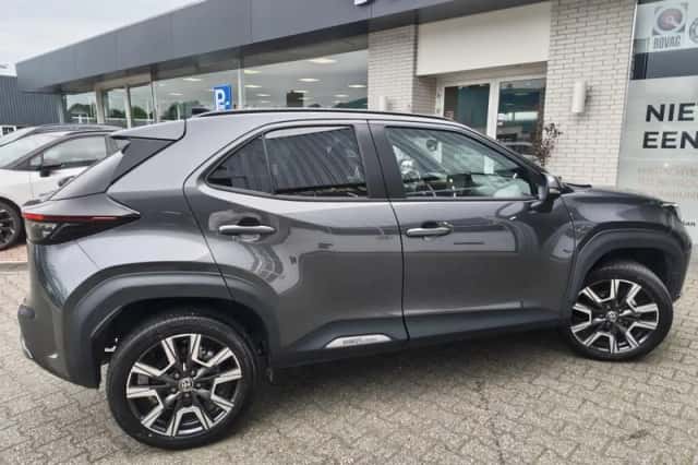 Toyota Yaris Cross (2026) thumbnail 5