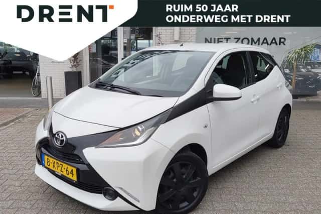 Toyota Aygo (2014) thumbnail 1