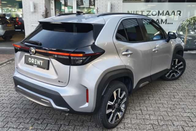 Toyota Yaris Cross (2026) thumbnail 4