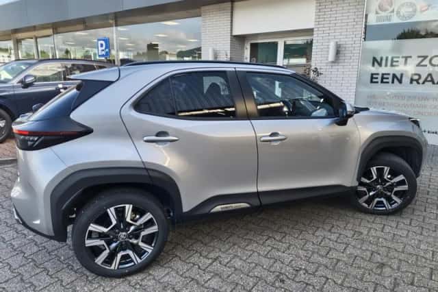 Toyota Yaris Cross (2026) thumbnail 5