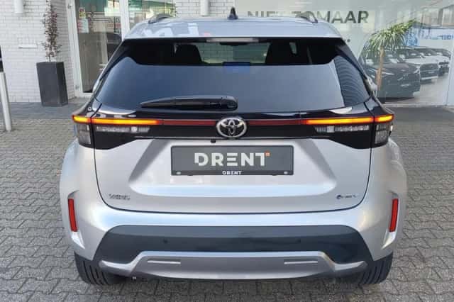 Toyota Yaris Cross (2026) thumbnail 6