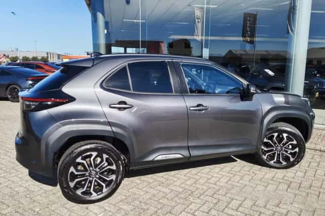 Toyota Yaris Cross (2025) thumbnail 5