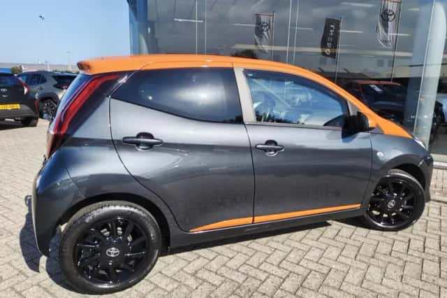 Toyota Aygo (2021) thumbnail 5