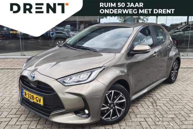 Toyota Yaris (2022) thumbnail 1